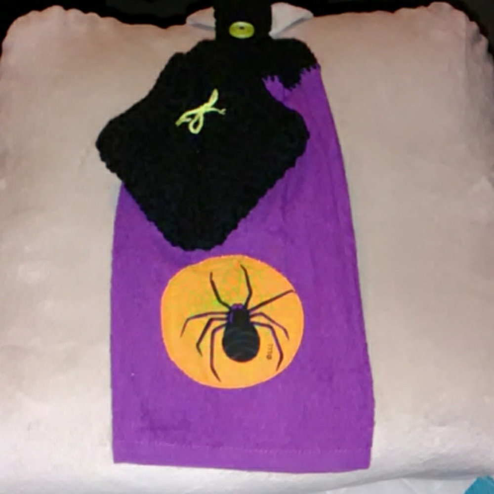 Halloween Hand Towel and Dishcloth Set